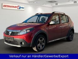 Rot Gebraucht 2012 Dacia Sandero Stepway Limousine | 1.999 € (Fairer Preis)