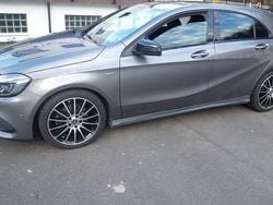 Grau Gebraucht 2017 Mercedes A200 AMG line Kleinwagen | 17.250 € (Fairer Preis)