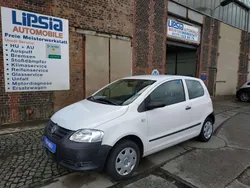 Weiß Gebraucht 2011 VW Fox Basis Kleinwagen | 2.500 € (Fairer Preis)