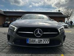Grau Gebraucht 2018 Mercedes A200 Kleinwagen | 19.550 € (Fairer Preis)