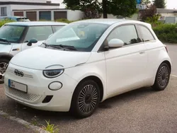 Weiß Gebraucht 2021 Fiat 500e Icon Cabrio | 18.450 € (Guter Preis)