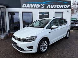 Weiß Gebraucht 2015 VW Golf Sportsvan LOUNGE Van / Kleinbus | 8.900 € (Fairer Preis)