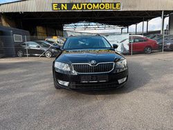 Schwarz Gebraucht 2016 Skoda Octavia Ambition Kombi | 14.990 € (Fairer Preis)