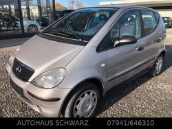 Silber Gebraucht 2000 Mercedes A140 Limousine | 6.250 €