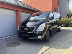 Schwarz Gebraucht 2013 Hyundai H-1 Premium Van / Kleinbus | 10.800 € (Fairer Preis)