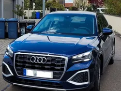 Blau Gebraucht 2021 Audi Q2 Advanced SUV | 22.900 € (Fairer Preis)