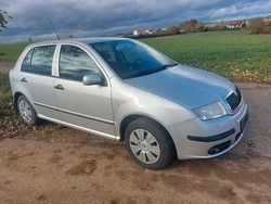 Gebraucht 2006 Skoda Fabia Style Limousine | 800 € (Superpreis)