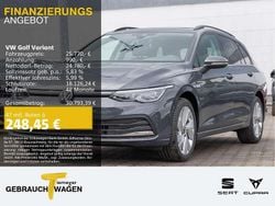 Grau Gebraucht 2024 VW Golf VIII Style Kombi | 25.770 € (Guter Preis)