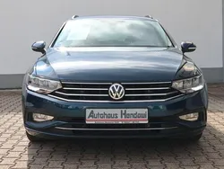 Blau Gebraucht 2020 VW Passat Business Kombi | 20.890 € (Fairer Preis)