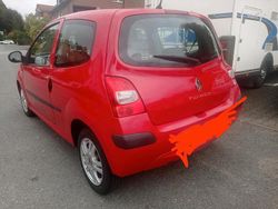 Rot Gebraucht 2008 Renault Twingo Kleinwagen | 2.300 € (Fairer Preis)