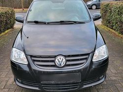 Schwarz Gebraucht 2010 VW Fox Kleinwagen | 1.800 € (Fairer Preis)