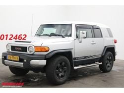 Grau Gebraucht 2006 Toyota FJ Cruiser SUV | 16.950 €