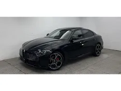 Nero vulcano (metallic) Gebraucht 2024 Alfa Romeo Giulia Veloce Limousine | 39.299 € (Etwas zu teuer)