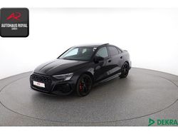 Schwarz (metallic) Gebraucht 2022 Audi RS3 Limousine | 52.779 € (Fairer Preis)