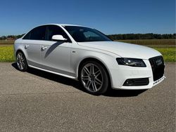 Weiß Gebraucht 2010 Audi A4 Limousine | 14.990 €