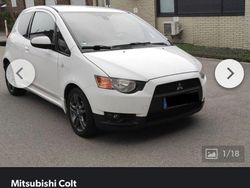 Weiß Gebraucht 2010 Mitsubishi Colt Limousine | 1.800 € (Fairer Preis)