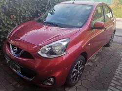 Rot Gebraucht 2015 Nissan Micra Kleinwagen | 11.600 €