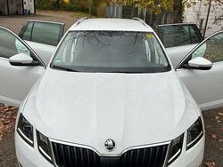 Weiß Gebraucht 2019 Skoda Octavia Soleil Kombi | 17.200 € (Fairer Preis)