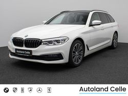 Alpinweiss uni300schwarz Gebraucht 2020 BMW 520 Sport Line Limousine | 27.499 € (Guter Preis)