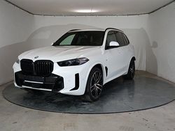 Mineralweiß metallic Gebraucht 2025 BMW X5 M M Sport SUV | 100.779 € (Etwas zu teuer)