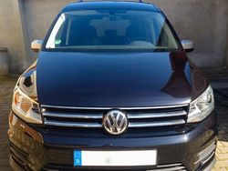 Schwarz Gebraucht 2019 VW Caddy Van / Kleinbus | 20.500 € (Fairer Preis)