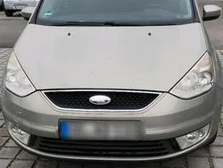 Grau Gebraucht 2008 Ford Galaxy S Van / Kleinbus | 2.650 €