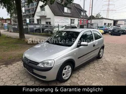 Silber Gebraucht 2002 Opel Corsa Comfort Limousine | 1.490 € (Fairer Preis)