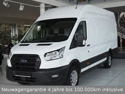 Weiß Gebraucht 2024 Ford Transit Trend Van / Kleinbus | 28.690 € (Guter Preis)