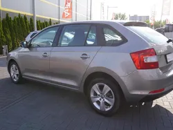 Andere Gebraucht 2017 Skoda Rapid Kombi | 10.990 € (Fairer Preis)