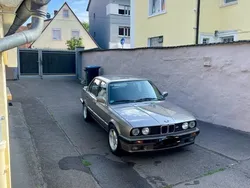 Beige Gebraucht 1988 BMW 325 Performance Limousine | 22.500 €