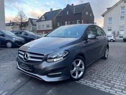 Grau Gebraucht 2016 Mercedes B180 Van / Kleinbus | 12.597 € (Guter Preis)