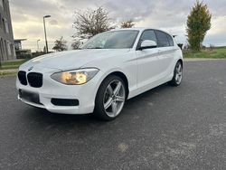 Weiß Gebraucht 2013 BMW 116 Sport Line Kleinwagen | 6.200 € (Guter Preis)