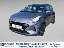 Blau Neu 2025 Hyundai i10 Trend Kleinwagen | 19.990 € (Etwas zu teuer)