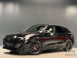 Schwarz Neu 2025 Audi RS Q8 Sport SUV | 155.900 €