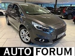 Grau Gebraucht 2017 Ford S-MAX S Van / Kleinbus | 16.990 € (Guter Preis)