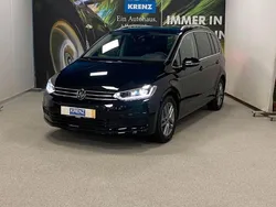 Schwarz Neu 2025 VW Touran Van / Kleinbus | 39.990 €