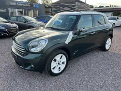 Grün Gebraucht 2011 Mini Cooper D Countryman SUV | 4.990 € (Guter Preis)