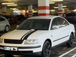 Weiß Gebraucht 1997 VW Passat Limousine | 3.199 €