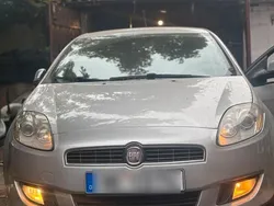Silber Gebraucht 2008 Fiat Bravo Kleinwagen | 1.100 €