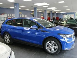 Blau Gebraucht 2023 Skoda Enyaq iV SUV | 23.980 € (Guter Preis)