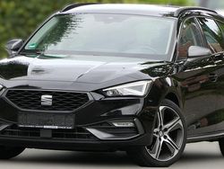 Mitternachtsschwarz Gebraucht 2023 Seat Leon FR Kombi | 19.450 € (Fairer Preis)