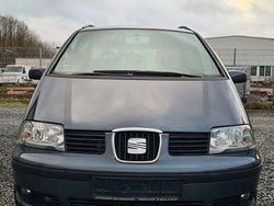 Grau Gebraucht 2007 Seat Alhambra Vigo Van / Kleinbus | 2.600 € (Fairer Preis)