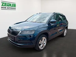 Lava blau Gebraucht 2019 Skoda Karoq Style SUV | 20.450 € (Guter Preis)