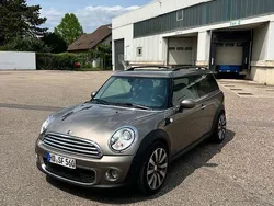 Grau Gebraucht 2011 Mini One D Clubman Kombi | 4.799 €