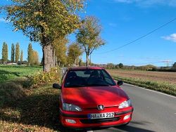 Rot Gebraucht 2002 Peugeot 106 Kleinwagen | 1.700 € (Teuer)