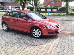 Rot Gebraucht 2006 Seat Leon Kleinwagen | 2.250 € (Guter Preis)