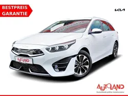 Weiß Gebraucht 2023 Kia Ceed Sportswagon Vision Kombi | 22.990 € (Fairer Preis)