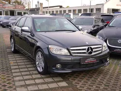 Grau Gebraucht 2009 Mercedes C200 AMG Limousine | 10.995 € (Fairer Preis)