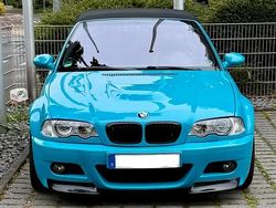 Blau Gebraucht 2002 BMW 320 Cabriolet Performance Cabrio | 19.500 €