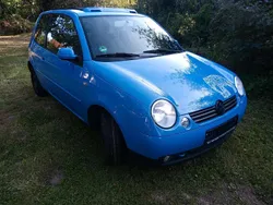 Blau Gebraucht 2003 VW Lupo Kleinwagen | 1.100 € (Fairer Preis)